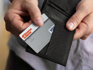 2-3-banner-business-credit-cards-02-1280-1 How Credit Card Debt Undermines Your Path to Financial Freedom